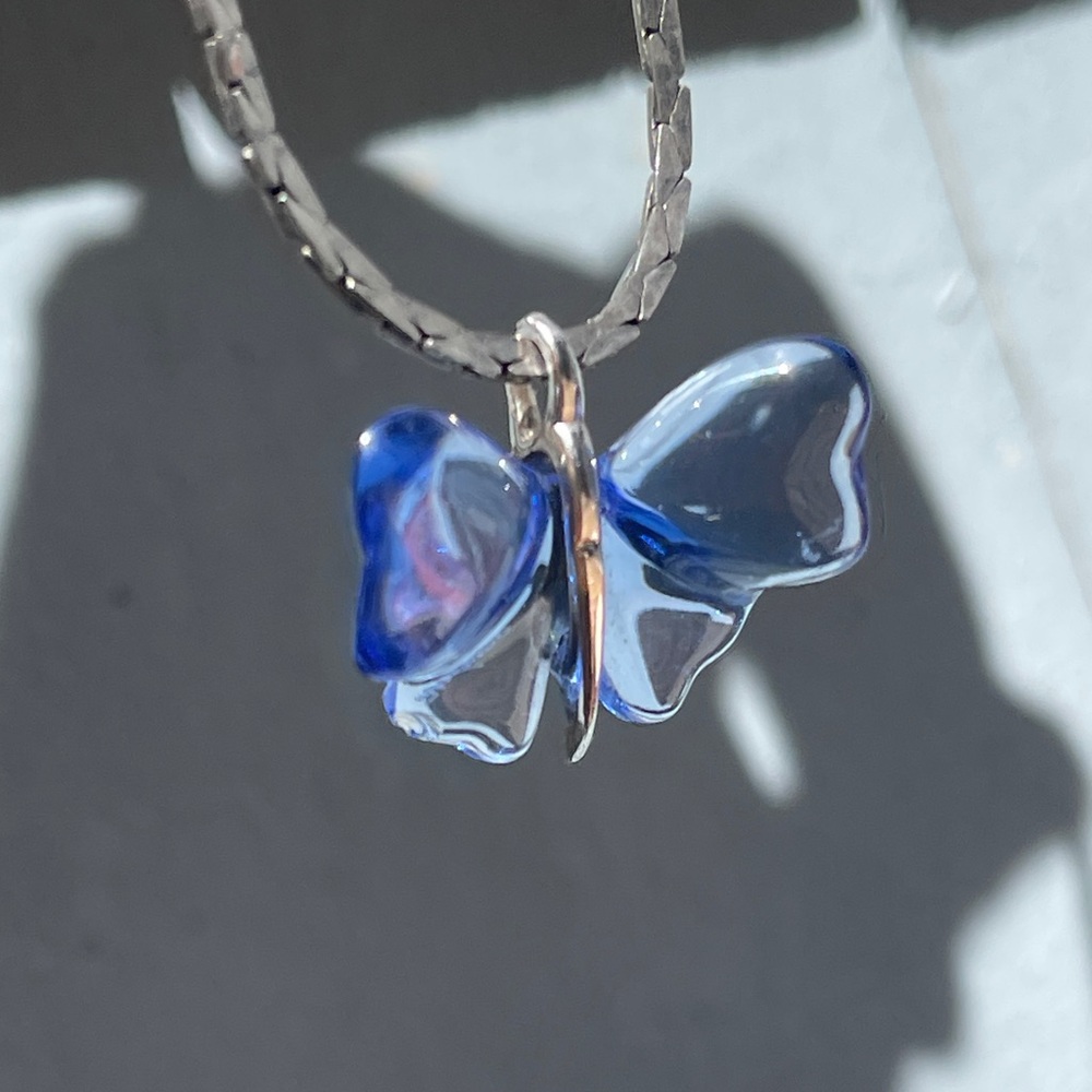 LALIQUE Papillons Butterfly Crystal Necklace blue pendant Sterling silver used - Picture 8 of 13